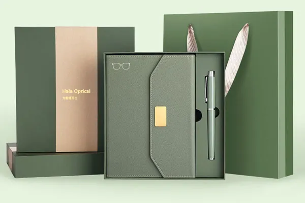 Hala Quang tùy chỉnh Bộ quà tặng Notebook từ tính theo chủ đề kính mắt độc quyền cho năm 2023