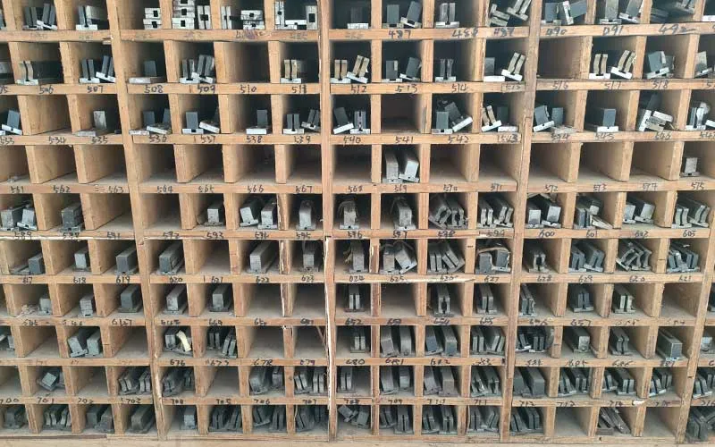molds-shelf.jpg Eyewear molds