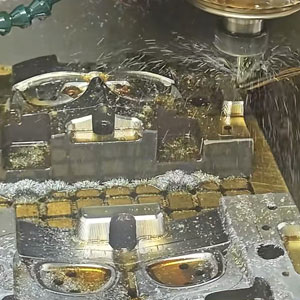 making eyewear injection mold